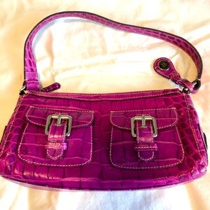 Used Dooney & Bourke bag medium